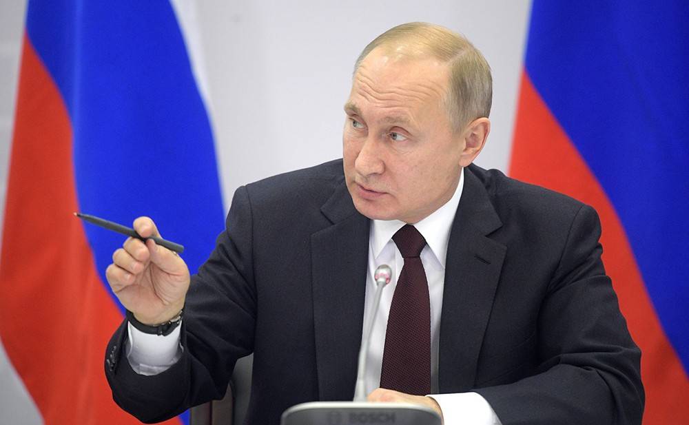 Путин пытается обезопасить Россию от элитных войн после своего ухода Путин пытается обезопасить Россию от элитных войн после своего ухода