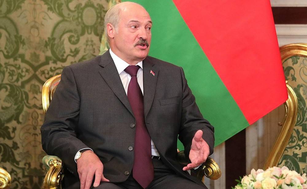 Лукашенко отказался закрыть границу с Россией
