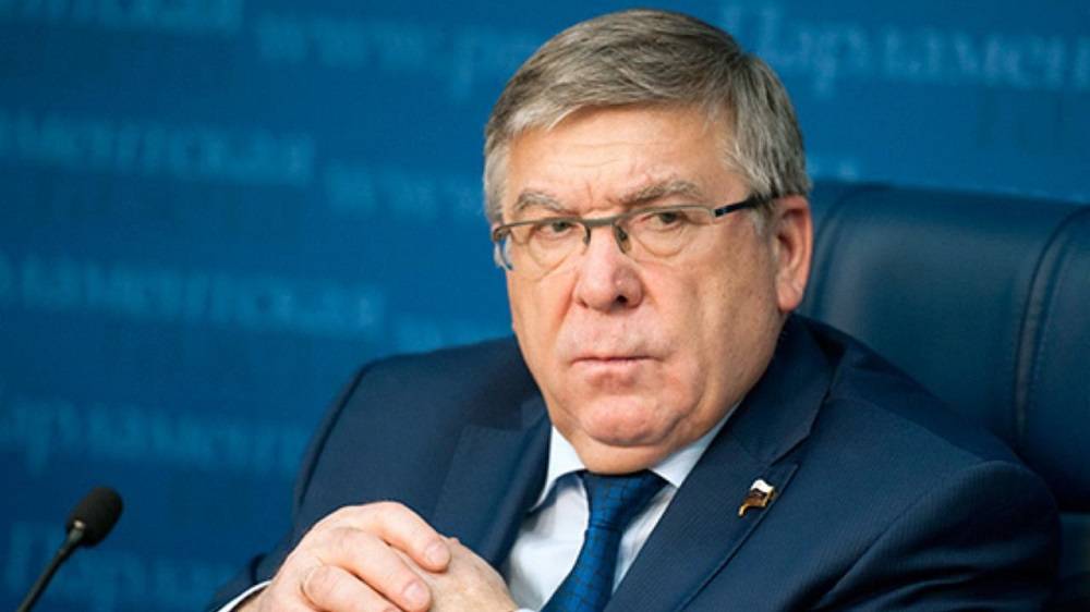 Сенатор Рязанский раскрыл смысл слов Путина о наказании для работодателей Сенатор Рязанский раскрыл смысл слов Путина о наказании для работодателей