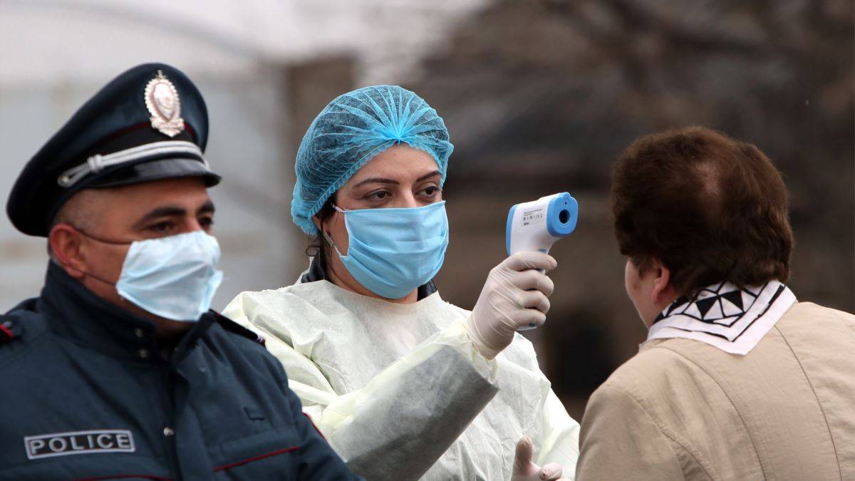 Армения под угрозой коронавируса: введён режим ЧП