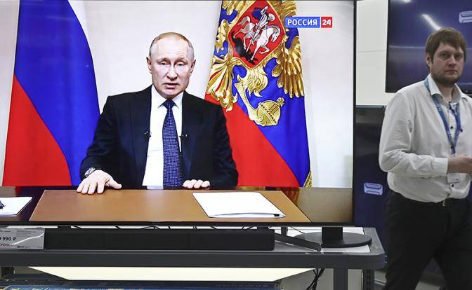 Обращение Путина: Внешне широкий жест, по факту — мизер