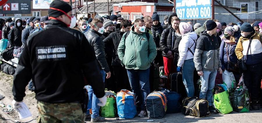 «Могильник запечатан»: украинцы о возвращении заробитчан и закрытии границ