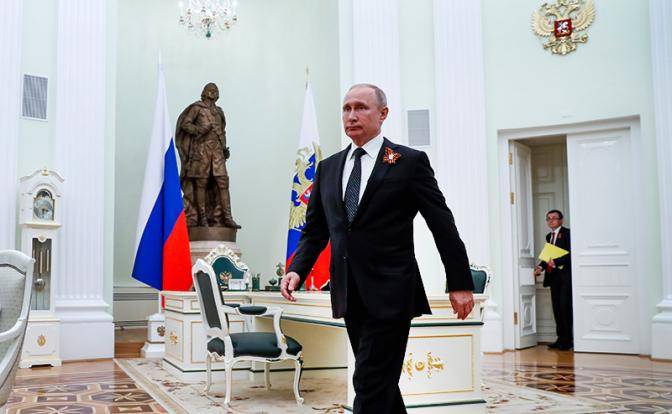 20 лет у власти: Путин становится как Ельцин в самый разгар кризиса