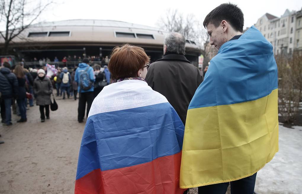 Русских граждан Украины заставляют отказаться от своего родного языка