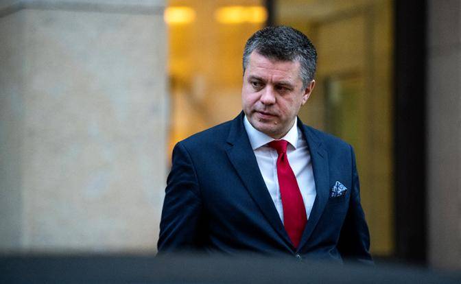 Победу СССР над Гитлером ненавидит поклонник СС из Таллина Победу СССР над Гитлером ненавидит поклонник СС из Таллина