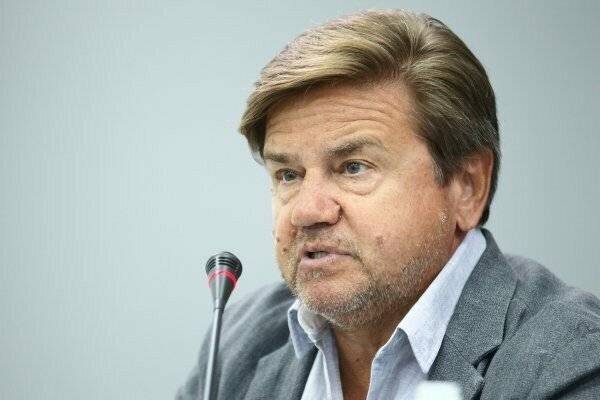 Карасев: Украина пойдет на исторические компромиссы по примеру США Карасев: Украина пойдет на исторические компромиссы по примеру США