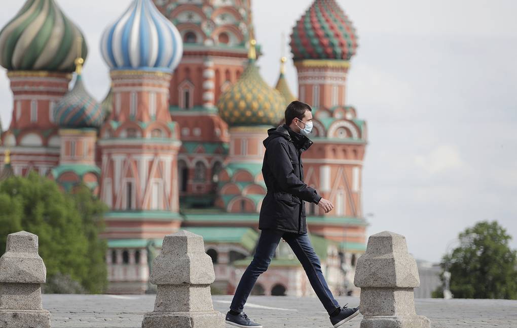 Эксперты: россияне устали от самоизоляции