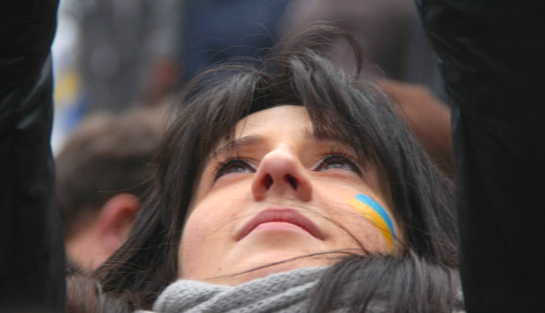 Жительница Киева поделилась неприятными эмоциями от Дня Победы на Украине