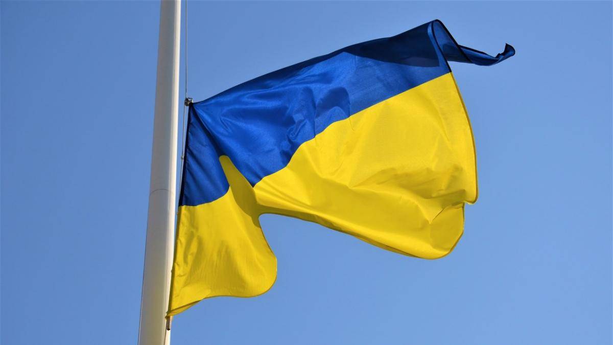 Опасный прецедент: Украина лишила себя части суверенитета Опасный прецедент: Украина лишила себя части суверенитета