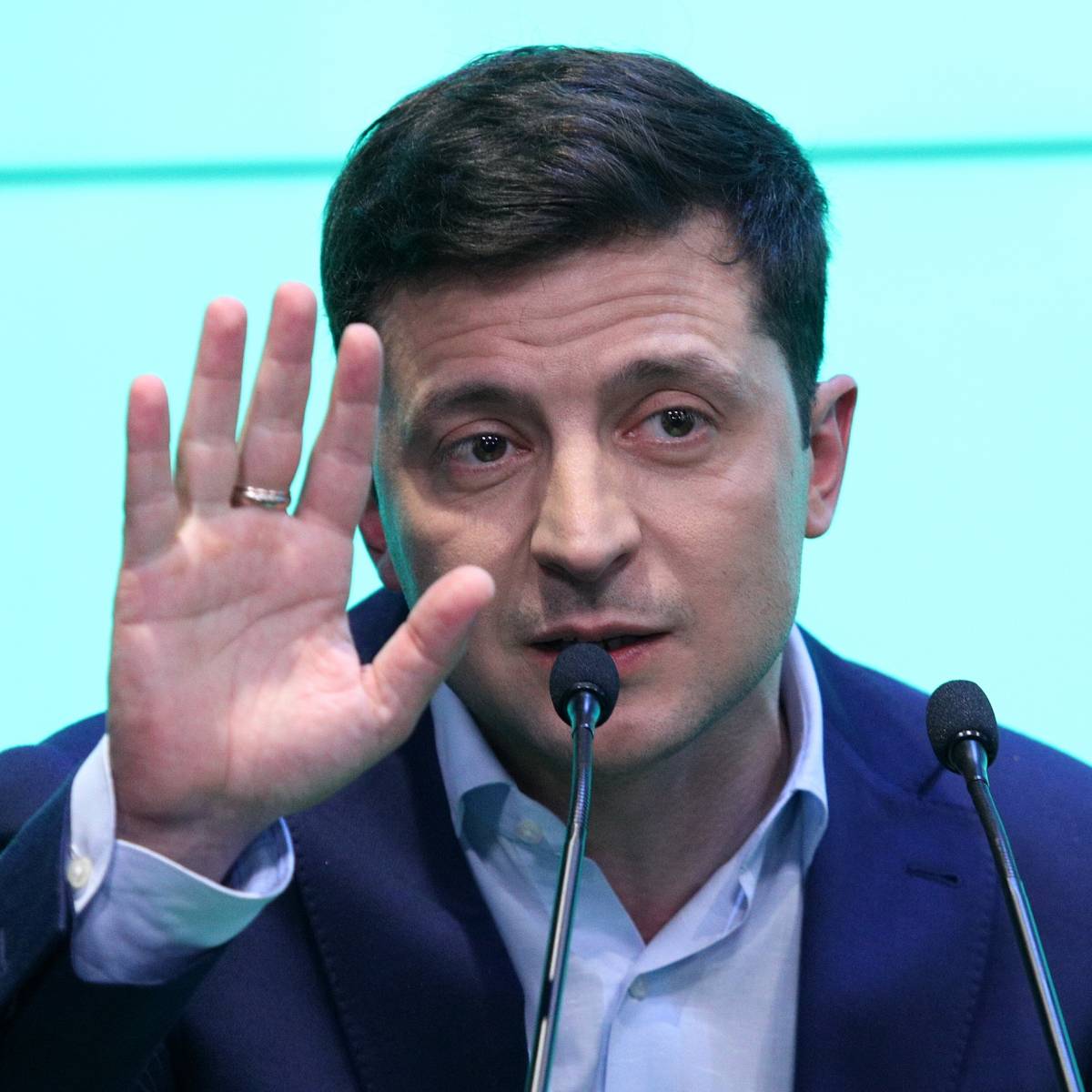 Почему досрочные выборы президента Украины уже неизбежны