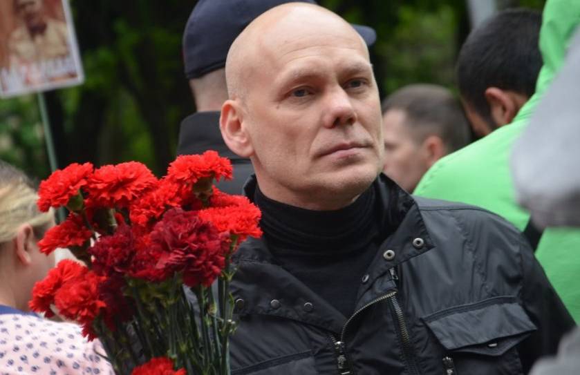 Организатор Полка Победы Иванов: Партия Медведчука обманывает русских Организатор Полка Победы Иванов: Партия Медведчука обманывает русских