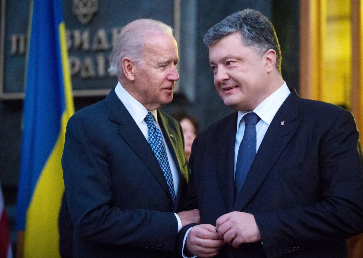 Опубликована запись беседы Порошенко и Байдена о внутренних делах Украины