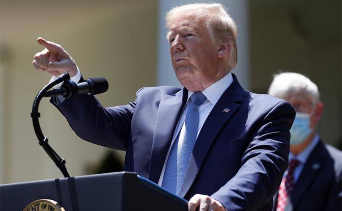 Злобно обвиняя Китай, Трамп хочет одного — скрыть происхождение COVID-19 Злобно обвиняя Китай, Трамп хочет одного — скрыть происхождение COVID-19