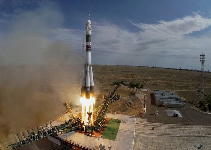«Но победят все равно русские»: поляки поставили на Россию в гонке со SpaceX