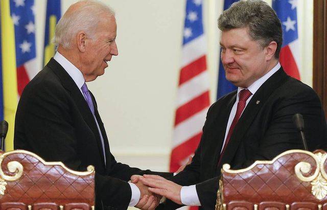 Порошенко и Байден поджигают Америку Порошенко и Байден поджигают Америку