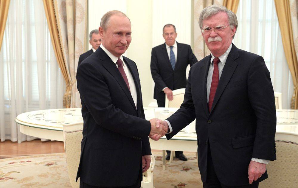 Болтон раскрыл неизвестные детали разговора с Путиным по поводу Сирии