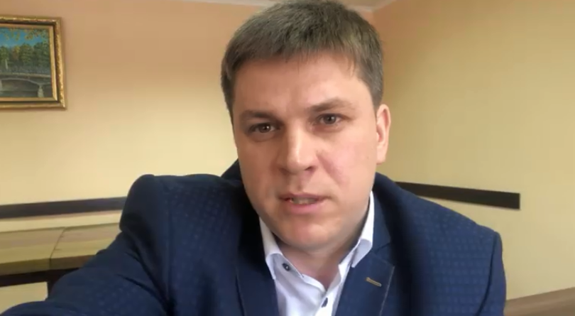 Андрей Лесик: Зеленский превзойдет Порошенко в качестве марионетки США