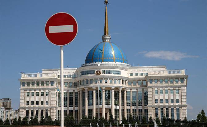 Союзники: Казахстан уходит от России через телевизор