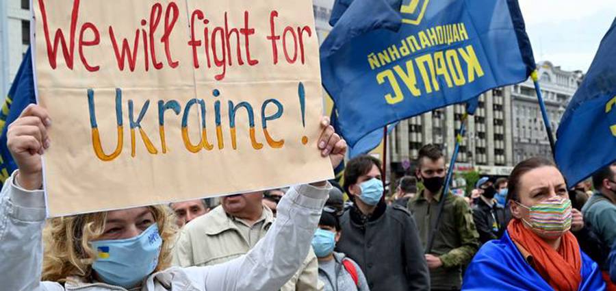 Ещё больше русофобов: Запад расширяет антироссийский плацдарм на Украине