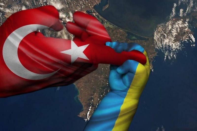 Киев пытается склепать украинско-турецкий союз против Крыма