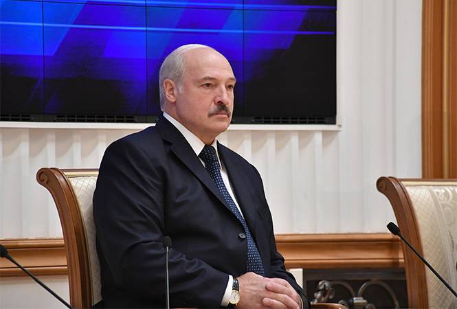 3% или 76%: как относятся к Лукашенко в Белоруссии и за её пределами 3% или 76%: как относятся к Лукашенко в Белоруссии и за её пределами