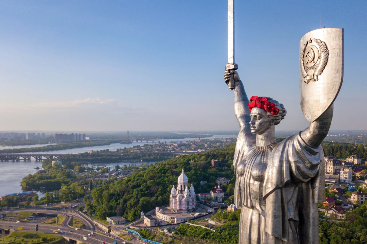Украинцы слепо верят, что новый Майдан улучшит их жизнь