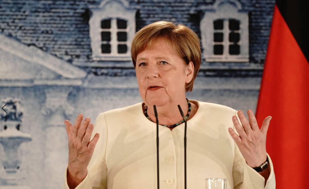 Меркель назвала саммит ЕС "сигналом за пределы Европы"