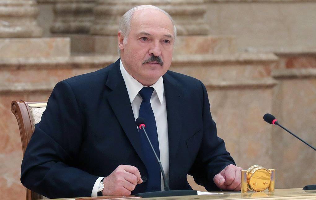 Лукашенко пригрозил иностранным СМИ выдворением из Белоруссии