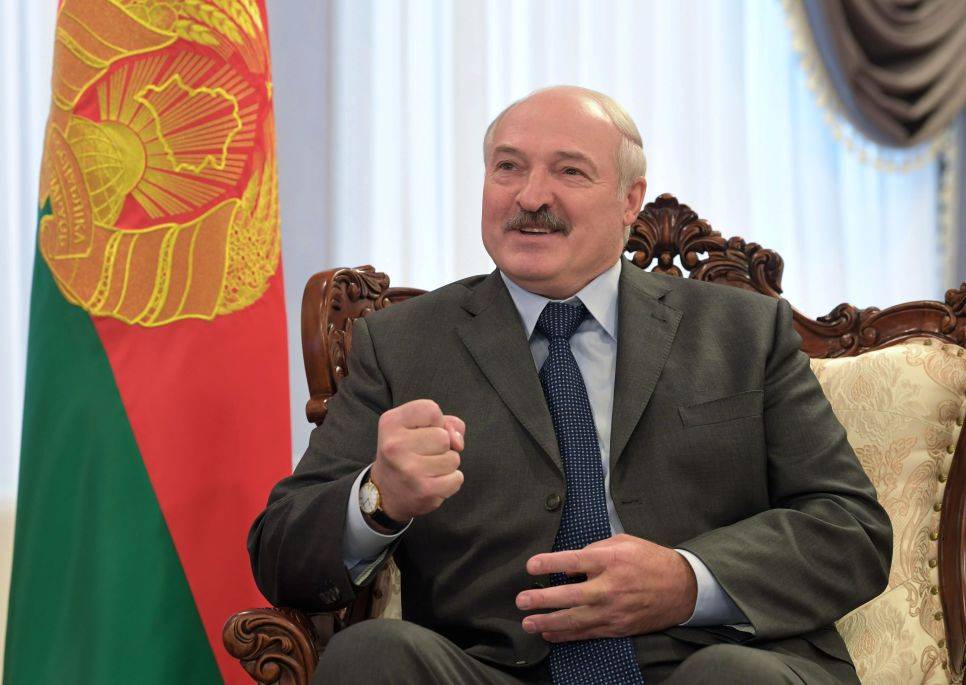 Лукашенко идет к майдану