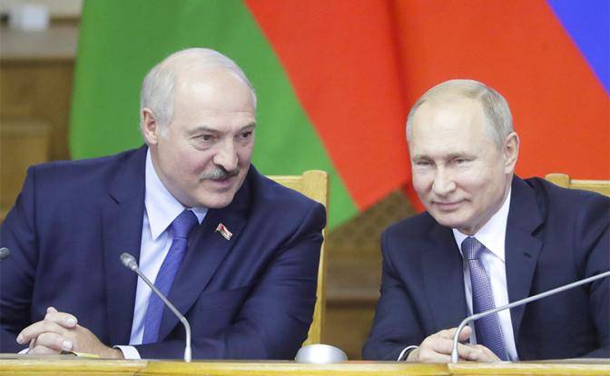 Путин знает: Задержанных в Минске 33 россиян отпустят сразу после выборов Путин знает: Задержанных в Минске 33 россиян отпустят сразу после выборов