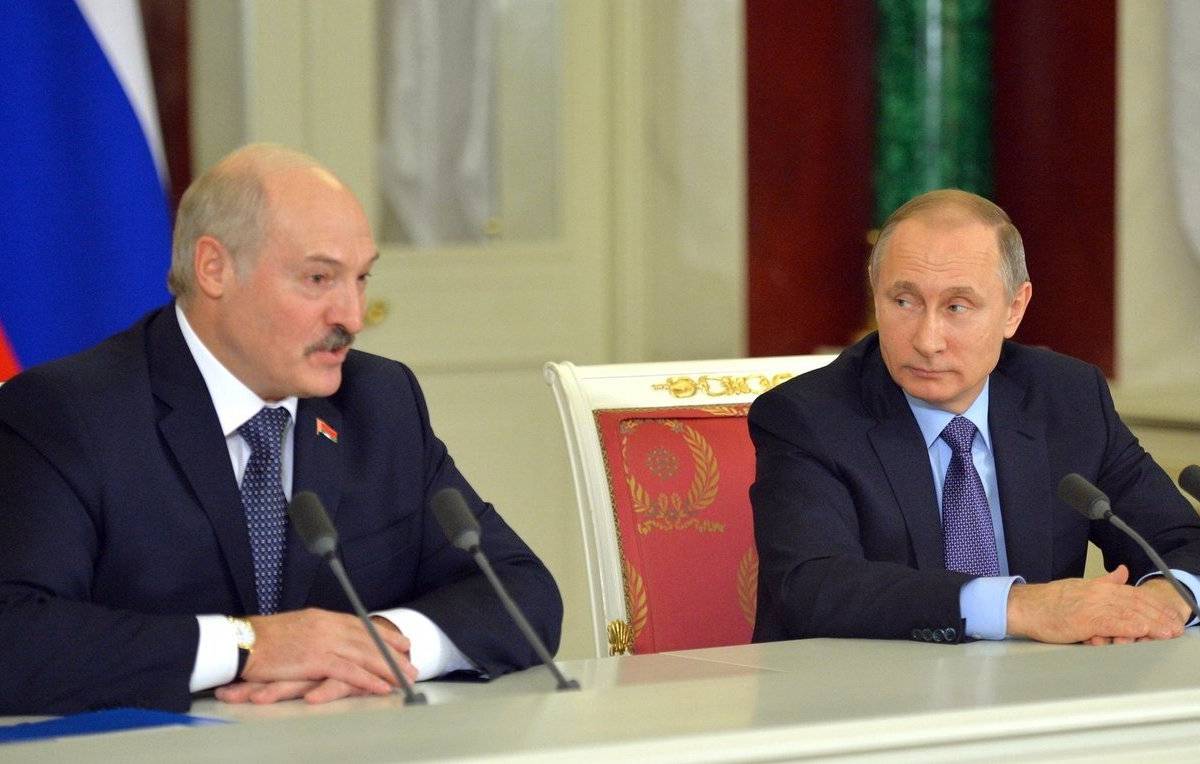 Белорусские СМИ: Теперь судьба Лукашенко оказалась в руках Путина