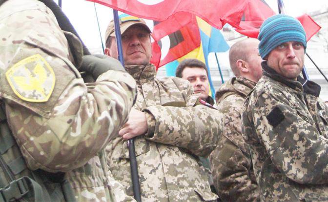 В Минск войдут боевые побратимы белорусского бандеровца Локкі?
