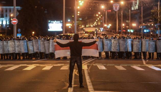 Без шансов на успех: эксперты о том, когда закончатся протесты в Беларуси