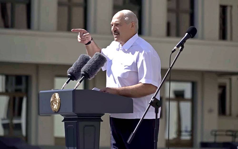 Место Лукашенко займет его первый предатель