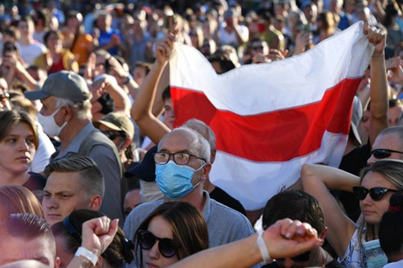 Политолог: Оттолкнув Лукашенко, Европа получит российские «Искандеры» в Бресте и Гродно