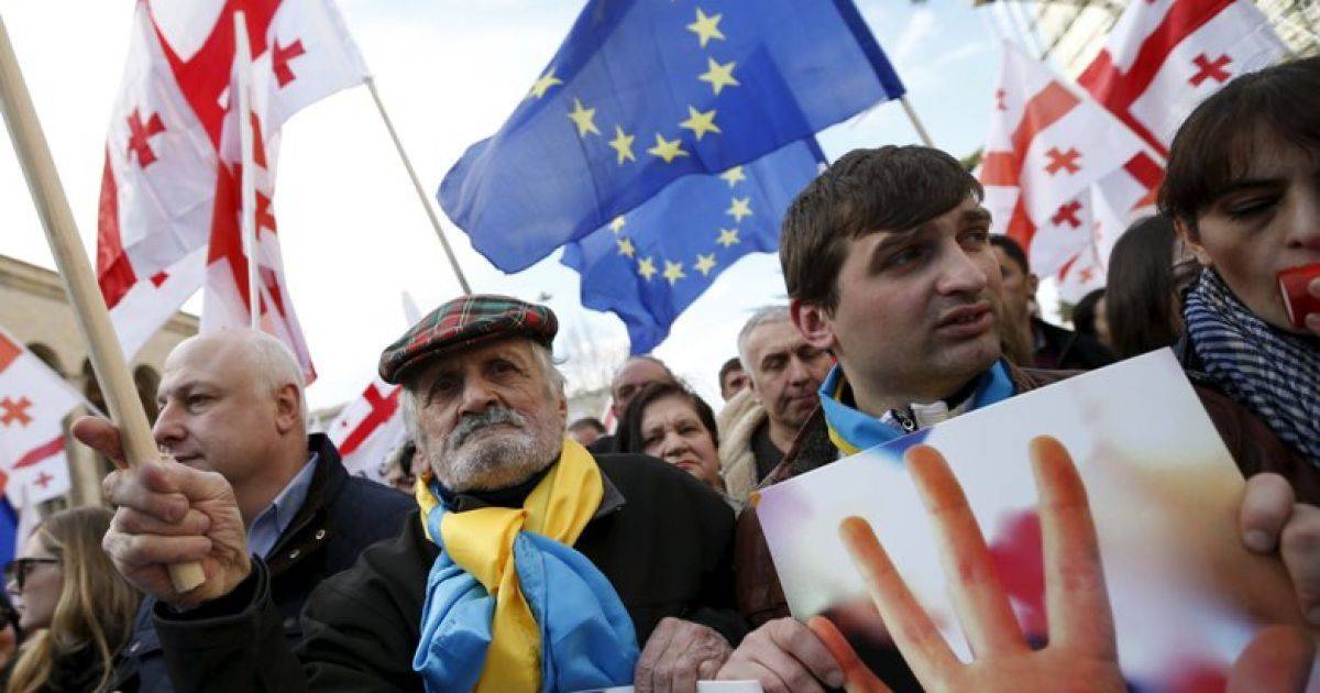Немецкое Heise: Запад не принес счастья Грузии и Украины Немецкое Heise: Запад не принес счастья Грузии и Украины