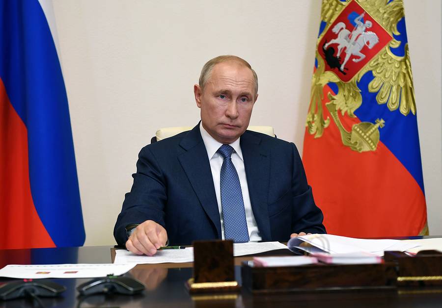 Путин: мы все-таки не только "страна-бензоколонка"
