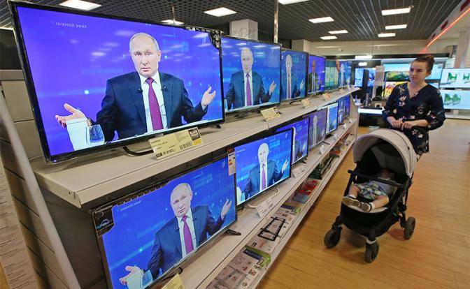 Путин выдохся на «прямой»: Почему президент не поговорит с народом Путин выдохся на «прямой»: Почему президент не поговорит с народом