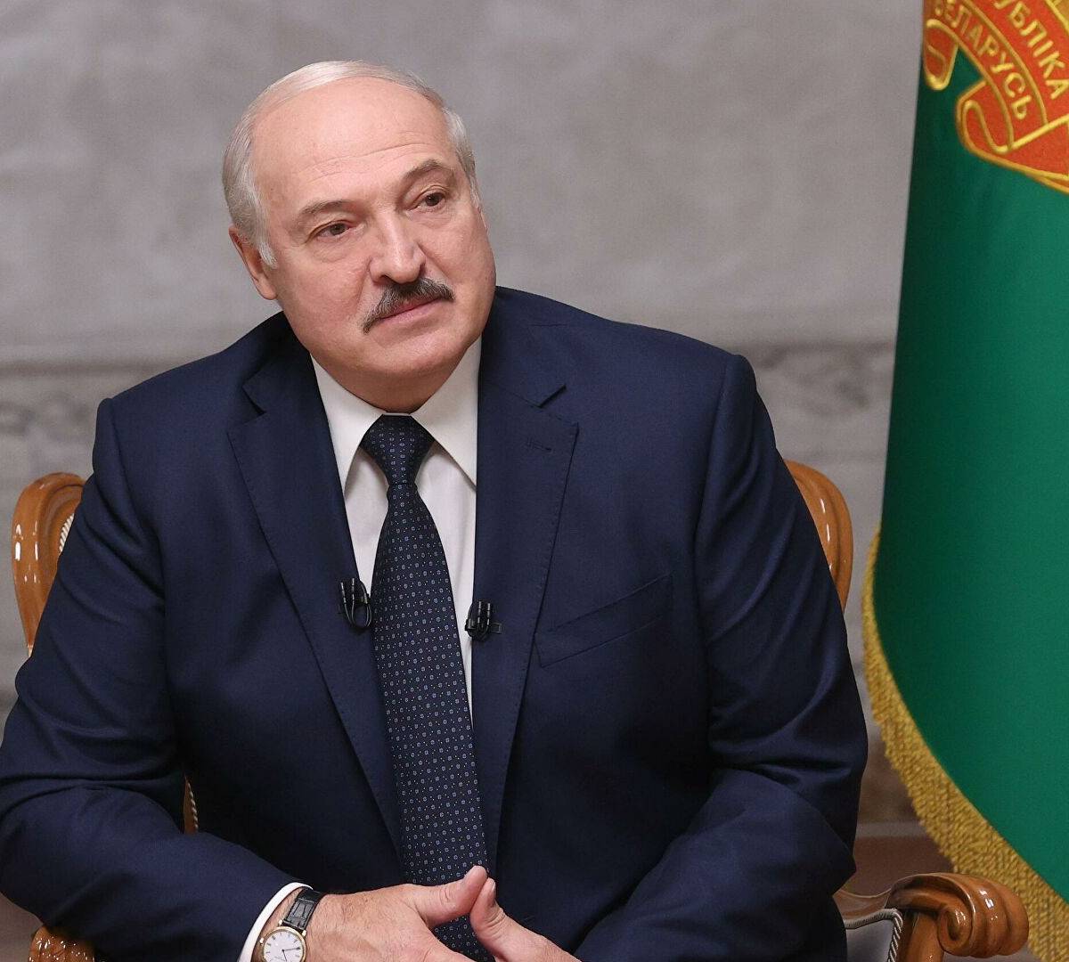 Лукашенко тянет время: эксперты о тактике президента Белоруссии