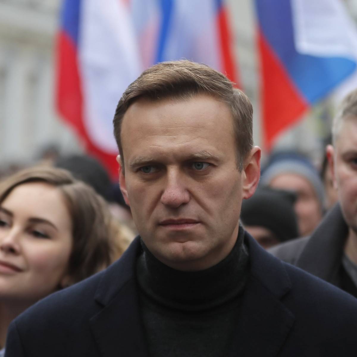 Последовательная непоследовательность друзей Навального