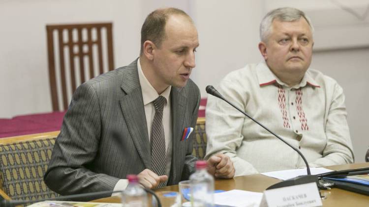 Безпалько рассказал, почему Крым и Донбасс вышли из состава Украины Безпалько рассказал, почему Крым и Донбасс вышли из состава Украины