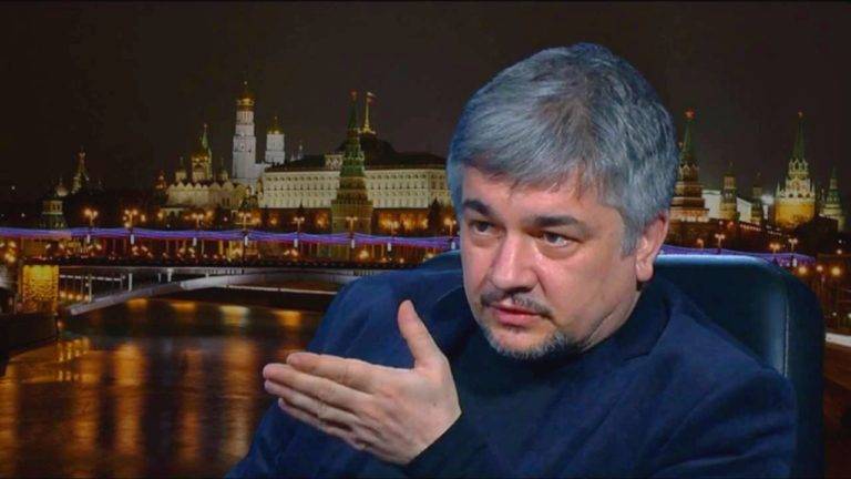 Ищенко объяснил, зачем Лукашенко нужен резерв российских силовиков