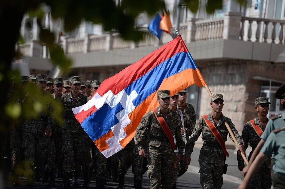 Падение Карабаха угрожает ударом по Приднестровью и Донбассу