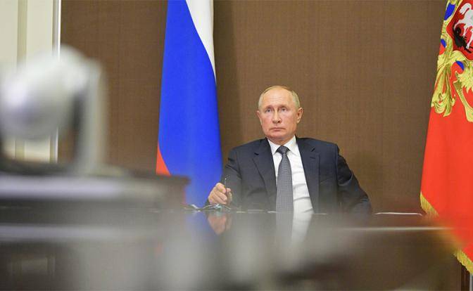 Транзит Путина 2.0: Снова Госсовет, чтобы не повторить белорусский сценарий Транзит Путина 2.0: Снова Госсовет, чтобы не повторить белорусский сценарий