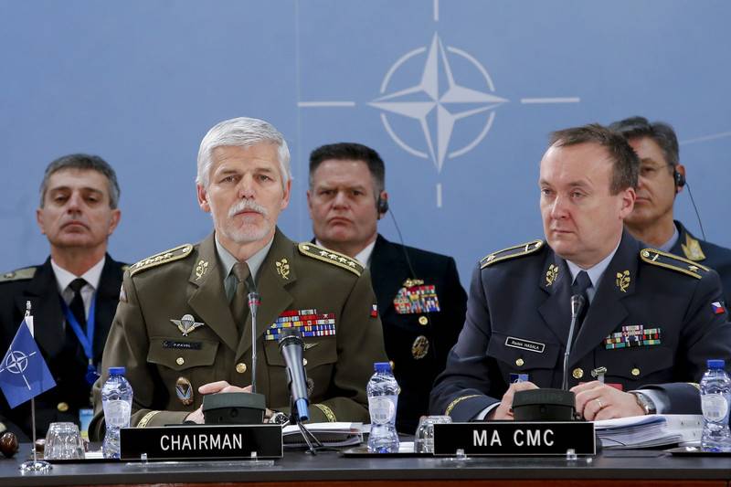 Опасное нашествие авантюристов и дилетантов в НАТО Опасное нашествие авантюристов и дилетантов в НАТО