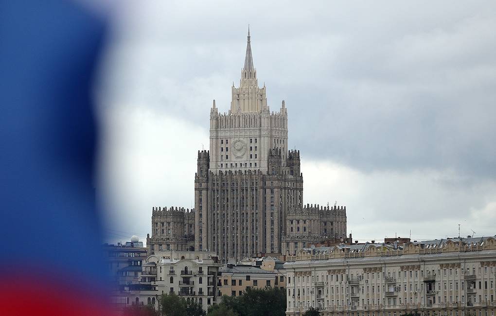 Ереван и Баку приняли предложение Путина о консультациях в Москве