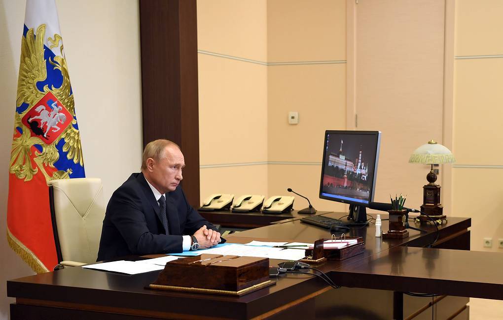 Путин внес в Госдуму проект закона о Государственном совете