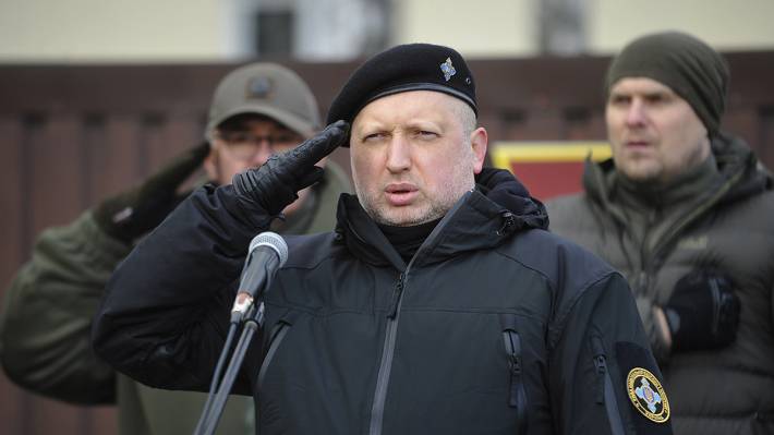 Турчинов заявил о капитуляции Украины перед Россией
