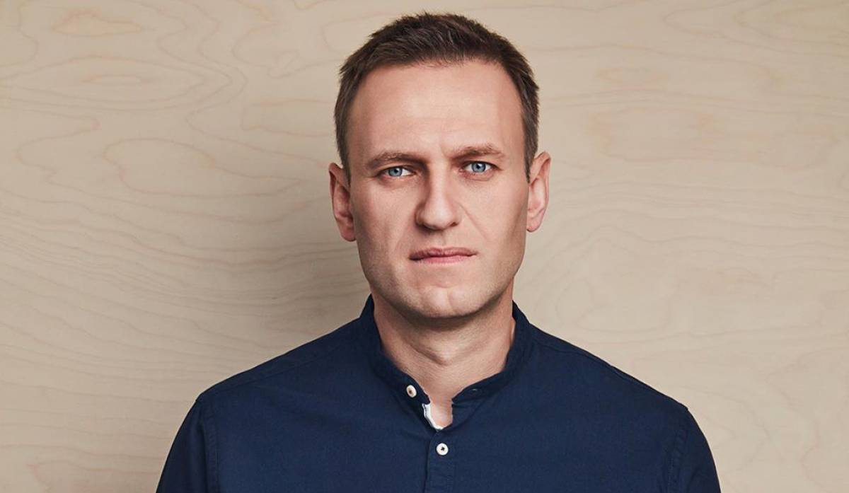 На «Эхе» разобрали нестыковки в версиях об отравлении Навального «Новичком»