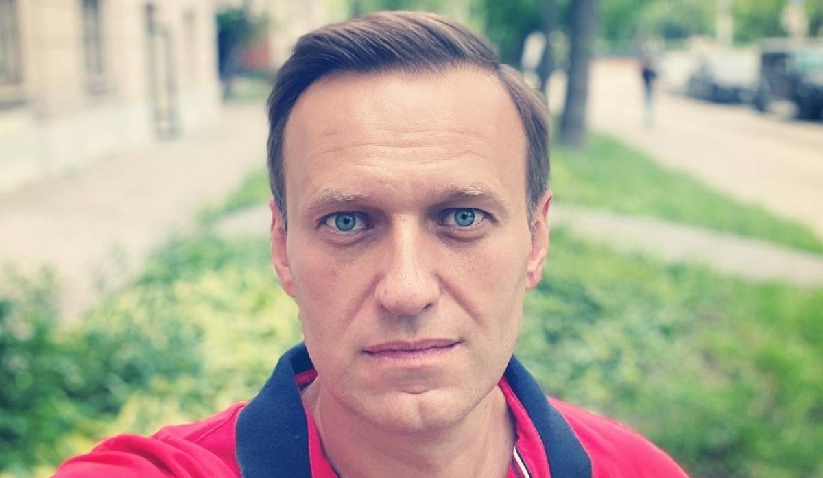 Опрос «Левады» показал, что россияне не верят в «отравление» Навального